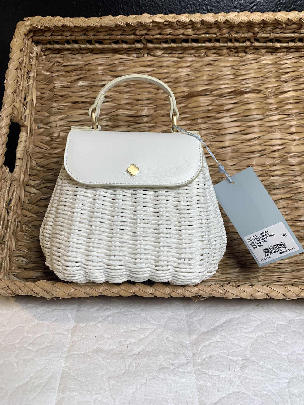 Antonio Melani white woven mini handbag/NWT cute and summery - Picture 2 of 16